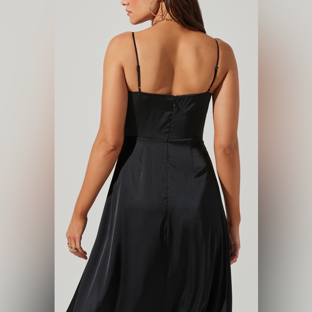 Astr The Label Bustier Satin Black Midi Dress - Picture 6 of 9